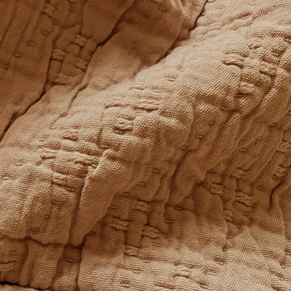 100% Cotton Wave Coverlet – Prewashed Midweight Bedspread